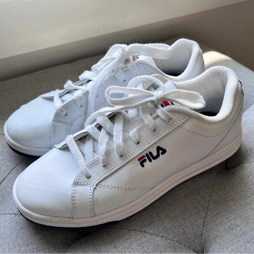 Fila Womens Reunion Shoes Sneakers Style Number 5CM00741-125 - Picture 3 of 6
